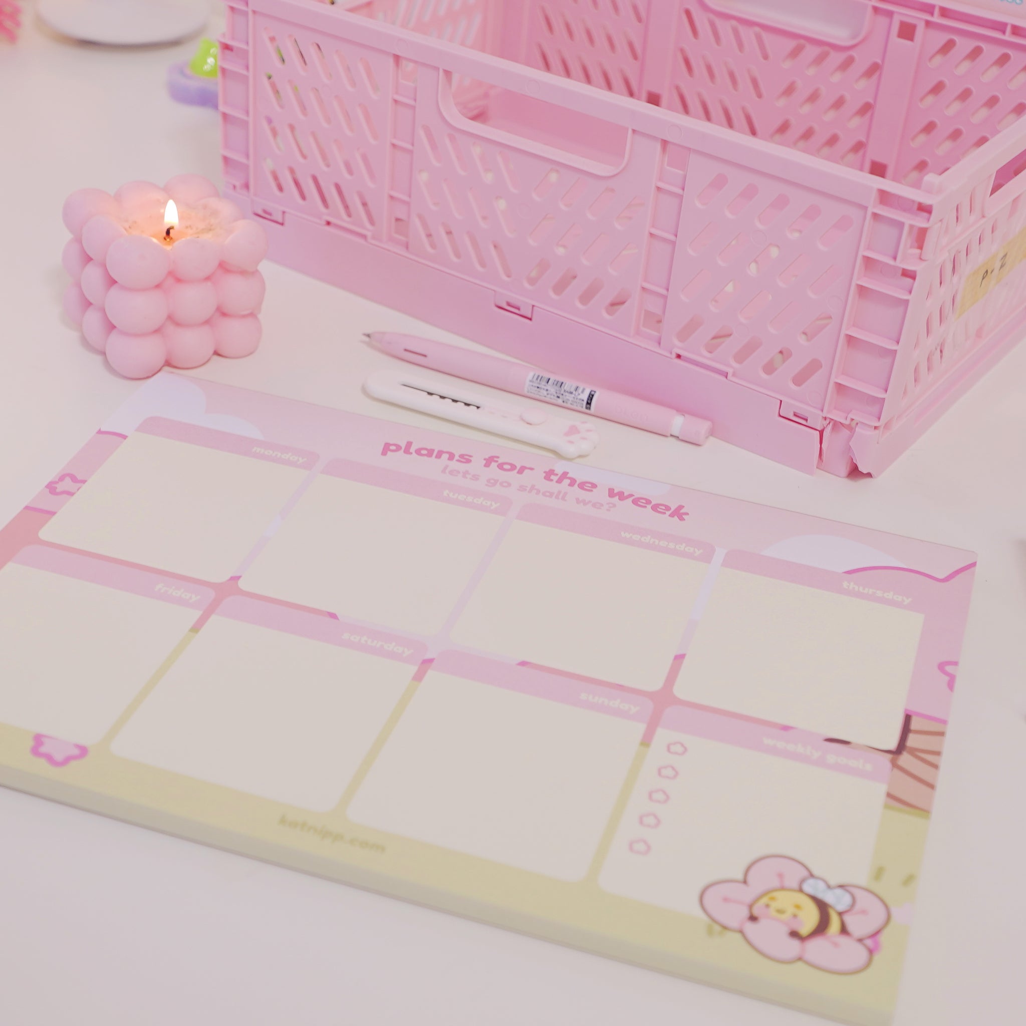 A4 Sakura-inspired desktop planner featuring Bumblebutt the Bumblebee charm and cherry blossom illustrations. Perfect for weekly planning, candle