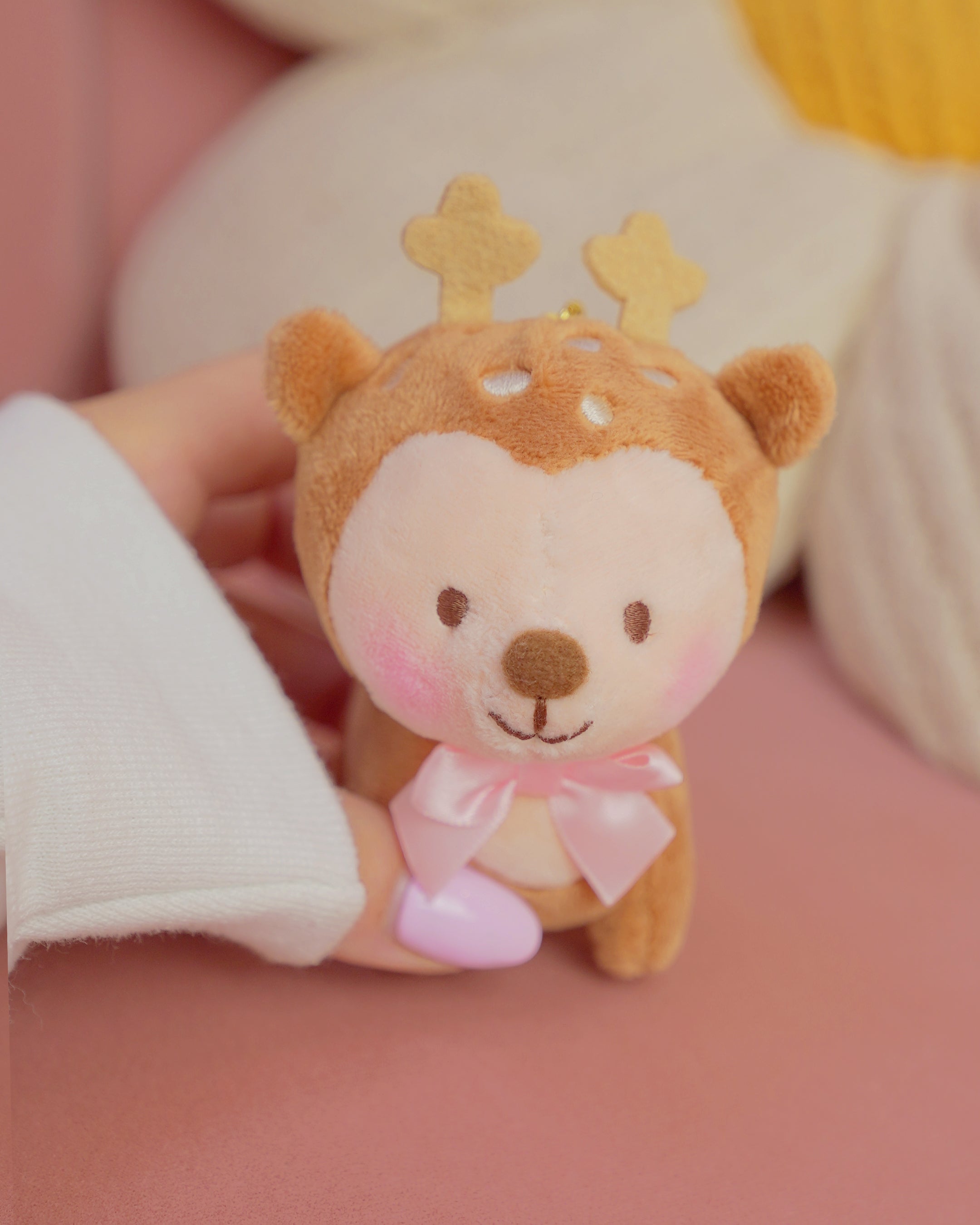 Cinnamon the Deer Keychain Plush | Kawaii Cottagecore Coquette Plush | Whimsical Pink Bow Deer Plushie