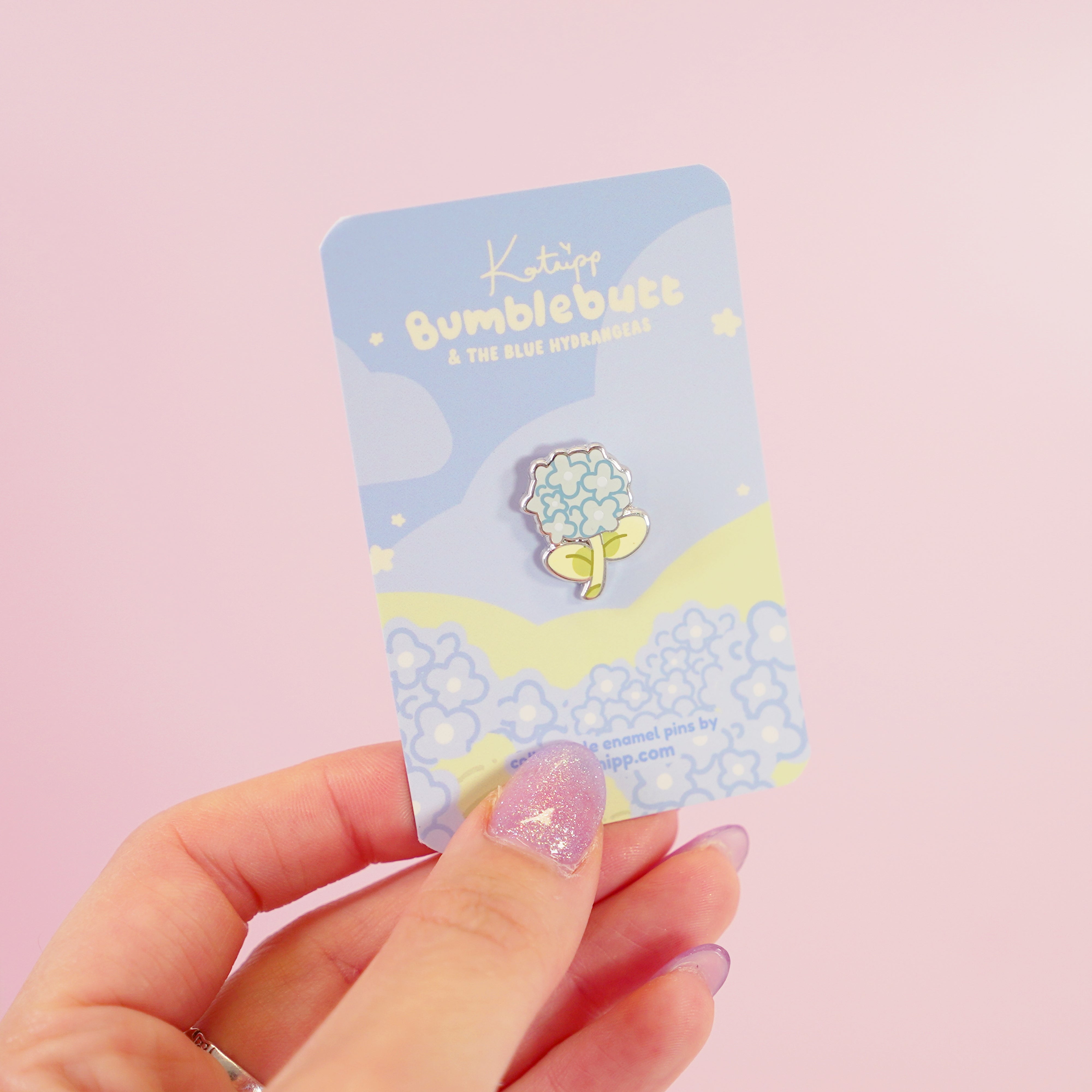 Blue Hydrangea Kawaii Branch & Flower Enamel Pin | Botanical Elegance | Floral Charm for Jackets, Bags, & Displays - Katnipp Studios